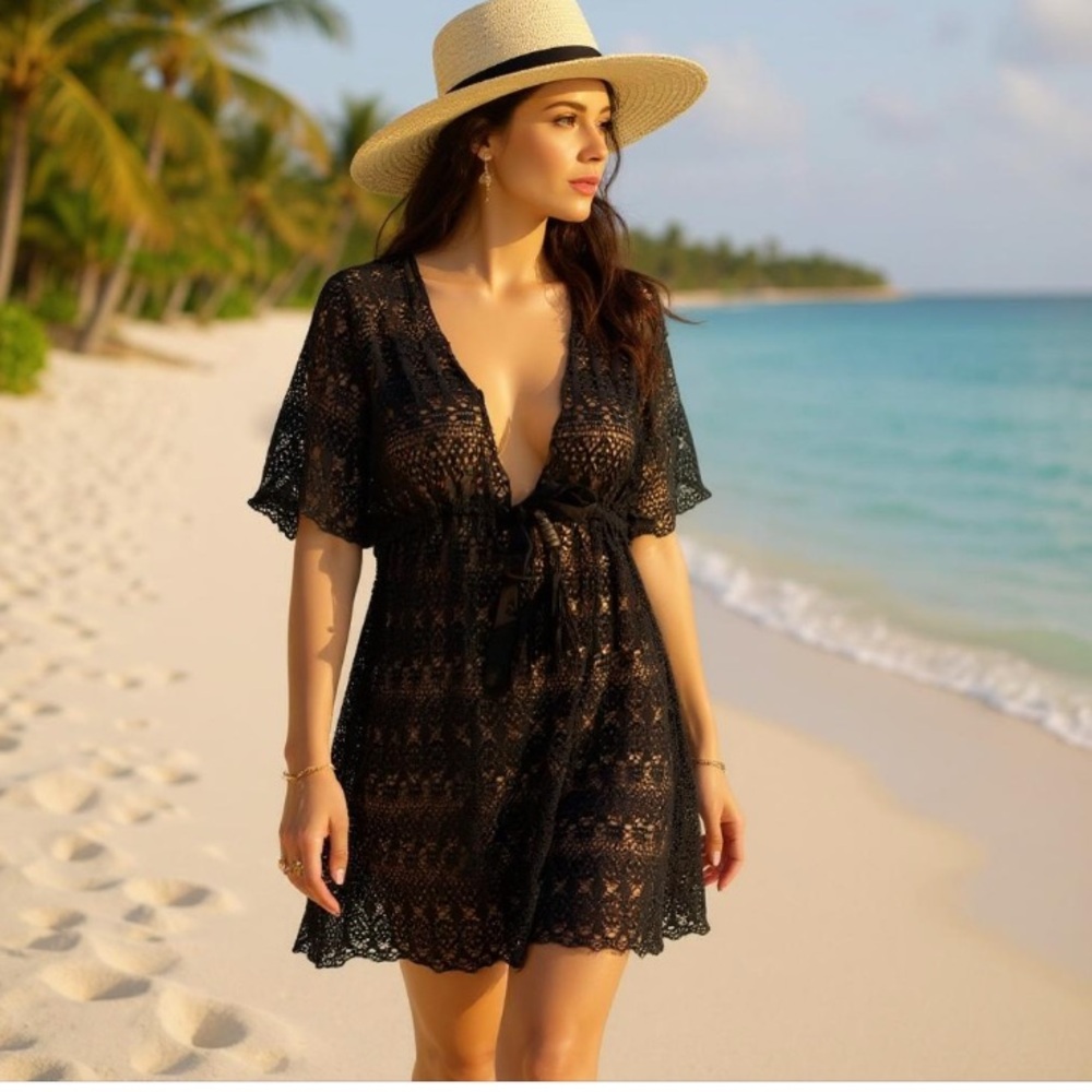 BECCA By Rebecca Virtue Women’s Black Crochet Tunic Swimsuit Cover-Up Size Small